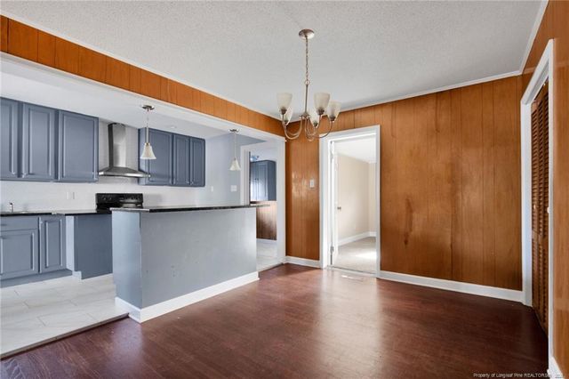 325 Jefferson Drive, Fayetteville, NC 28303