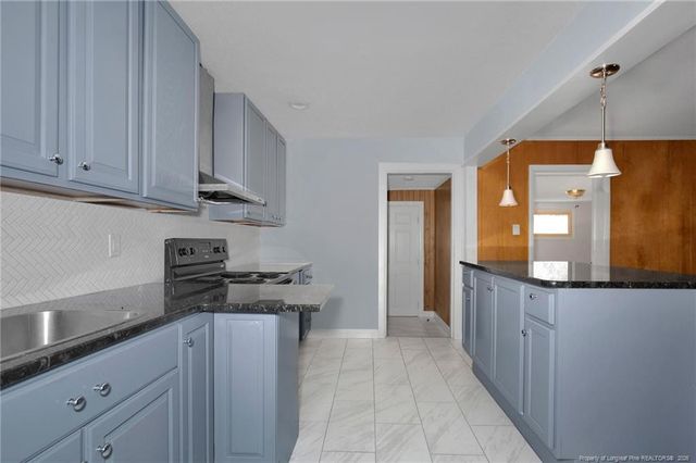 325 Jefferson Drive, Fayetteville, NC 28303