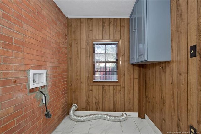 325 Jefferson Drive, Fayetteville, NC 28303