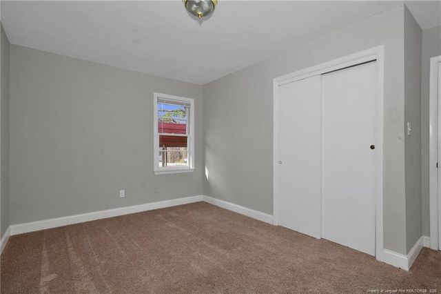 325 Jefferson Drive, Fayetteville, NC 28303