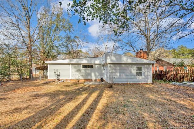 325 Jefferson Drive, Fayetteville, NC 28303