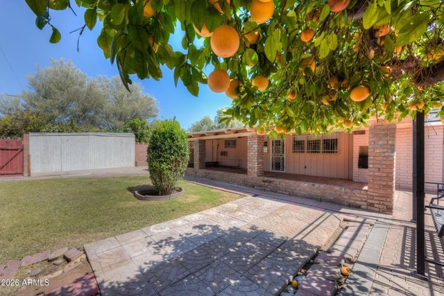 304 E CONCORDA Drive, Tempe, AZ 85282