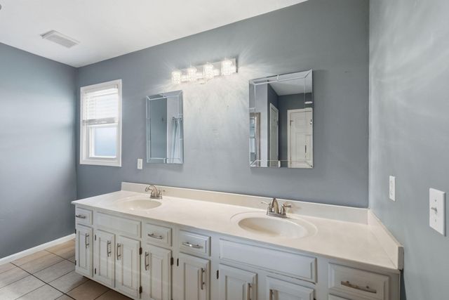 104 Deer Creek Drive, Richmond, KY 40475