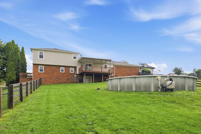 104 Deer Creek Drive, Richmond, KY 40475
