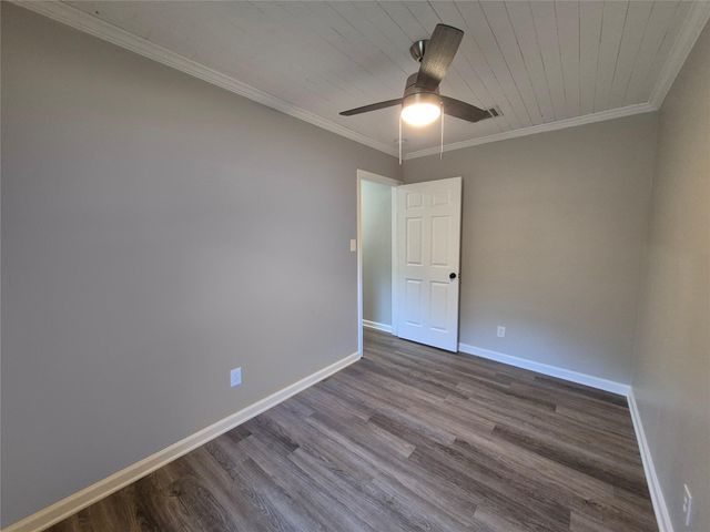 92 Summer Place, Huntsville, TX 77340