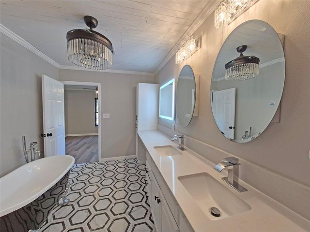 92 Summer Place, Huntsville, TX 77340