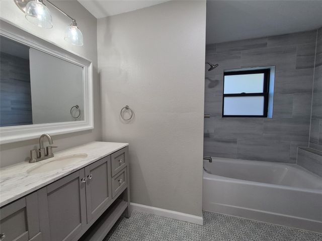 92 Summer Place, Huntsville, TX 77340