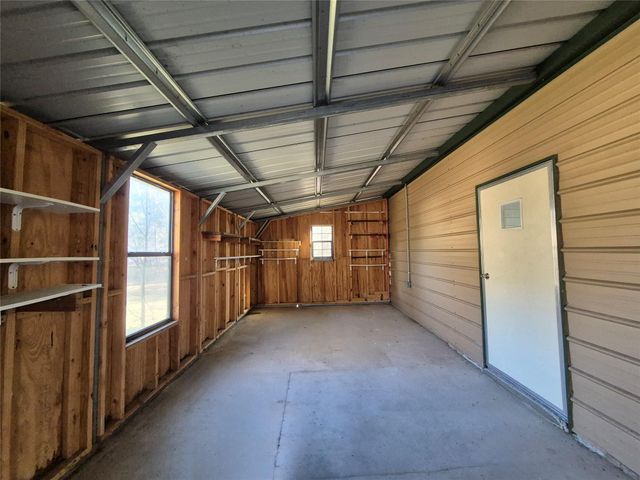 92 Summer Place, Huntsville, TX 77340