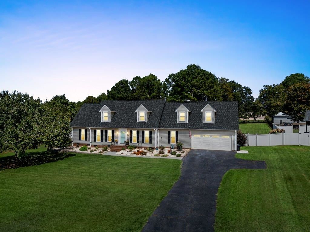 6 Carolina Oaks Dr, Chesnee, SC 29323