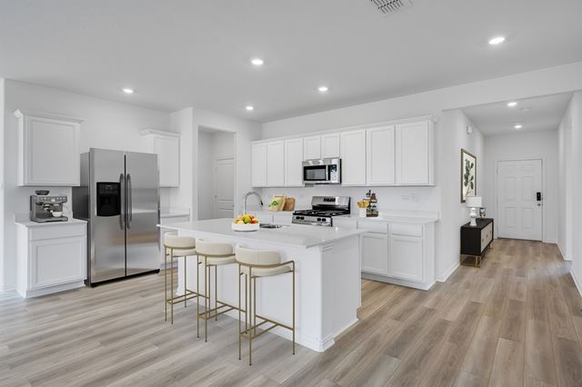 2329 Buffalo Bayou Way, Crandall, TX 75114