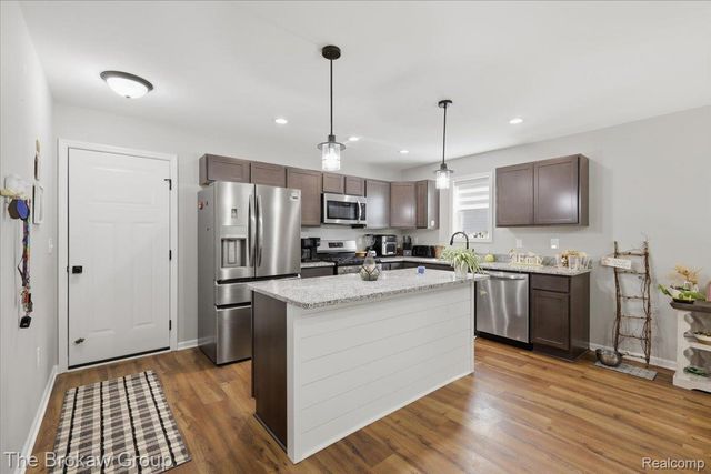 9510 Orchard Lake Drive, Richfield Township, MI 48423