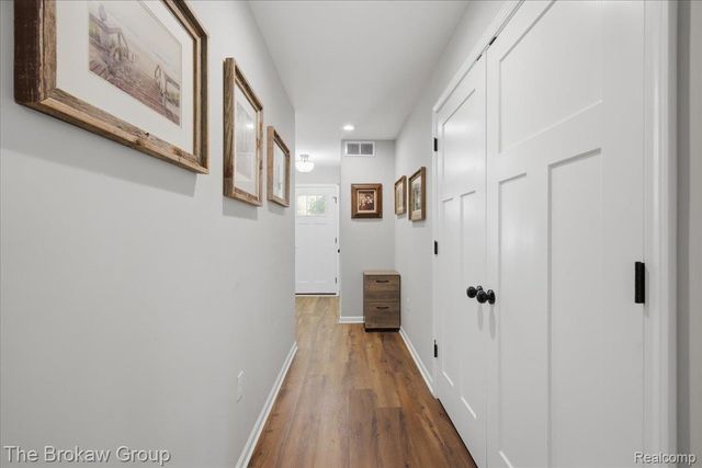 9510 Orchard Lake Drive, Richfield Township, MI 48423