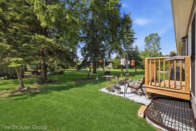 9510 Orchard Lake Drive, Richfield Township, MI 48423