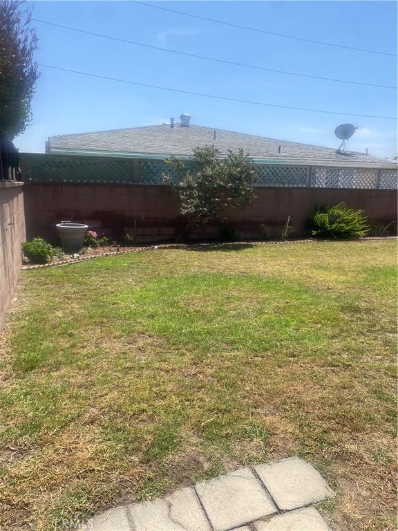 Image 13 of property listing at 4606 W 148th, Lawndale, CA 90260