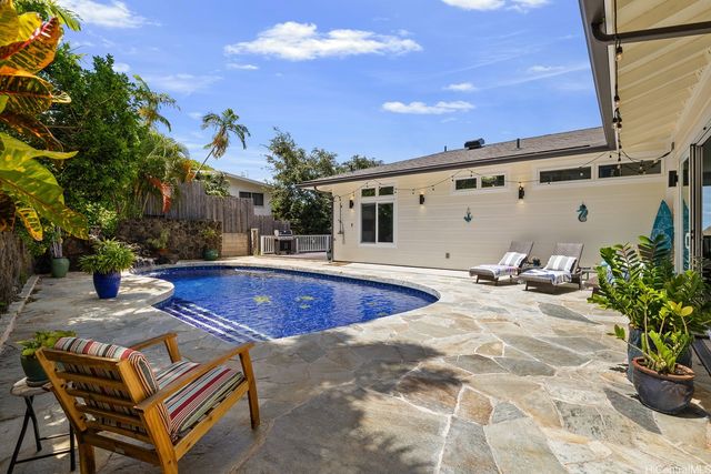 344 Lama Place, Kailua, HI 96734