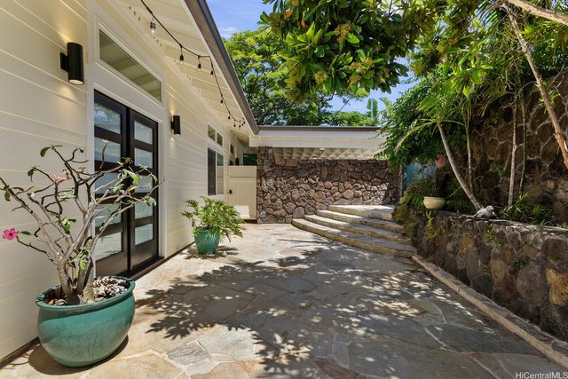 344 Lama Place, Kailua, HI 96734