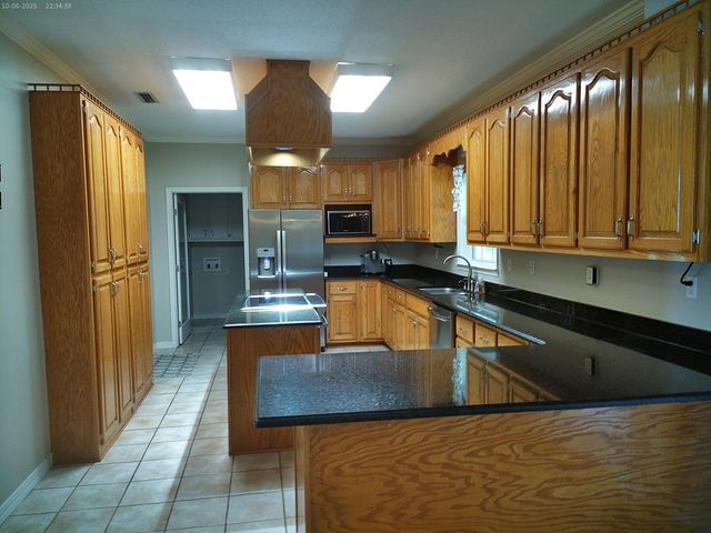 12543 Harrelson Loop, Andalusia, AL 36420