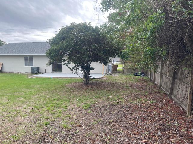 3611 Jupiter Boulevard SE, Palm Bay, FL 32909