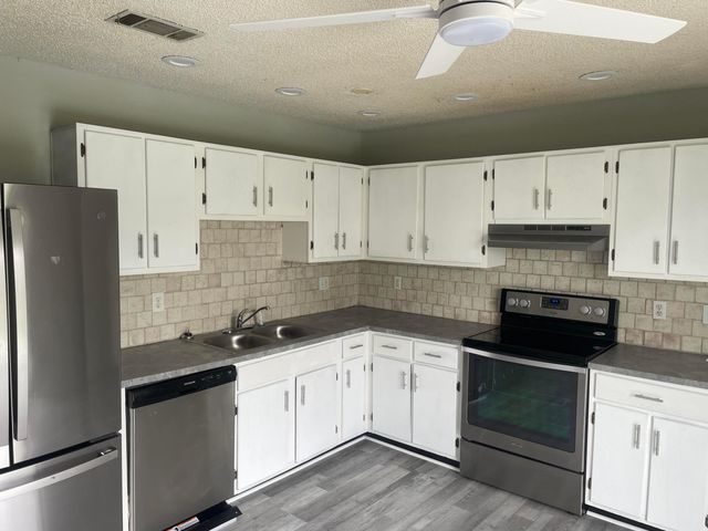 3611 Jupiter Boulevard SE, Palm Bay, FL 32909