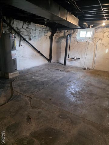 715 Walnut Street, Washington, MO 63090