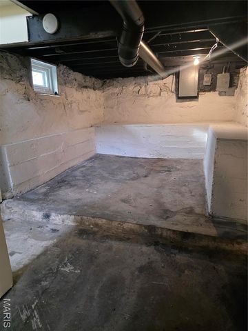 715 Walnut Street, Washington, MO 63090