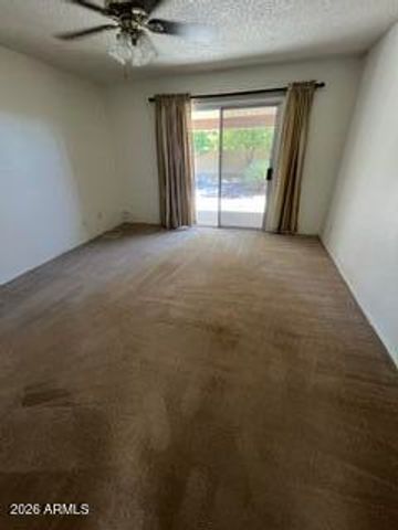 25661 S ONTARIO Drive, Sun Lakes, AZ 85248