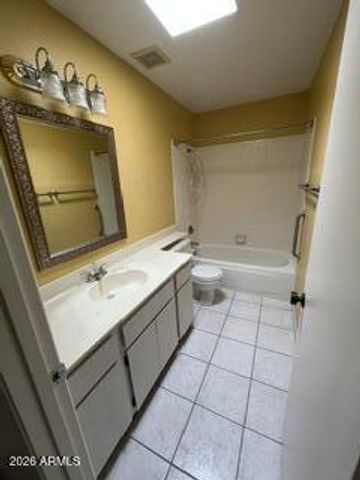 25661 S ONTARIO Drive, Sun Lakes, AZ 85248