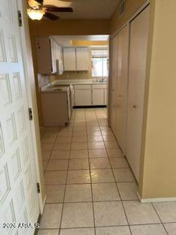25661 S ONTARIO Drive, Sun Lakes, AZ 85248