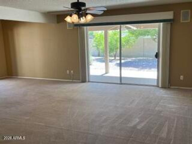 25661 S ONTARIO Drive, Sun Lakes, AZ 85248