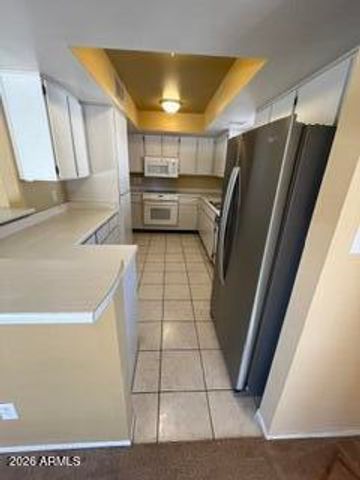 25661 S ONTARIO Drive, Sun Lakes, AZ 85248