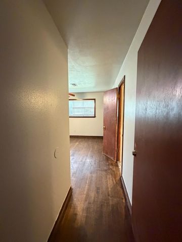 8806 Glenloch Drive, Houston, TX 77061