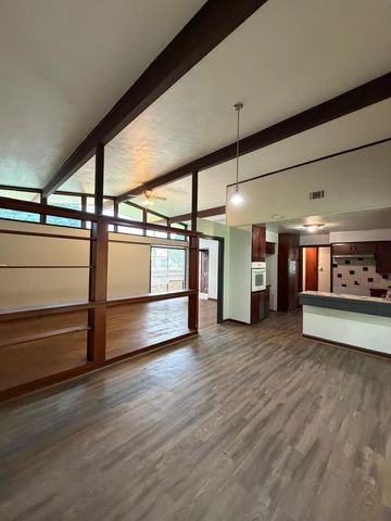 8806 Glenloch Drive, Houston, TX 77061