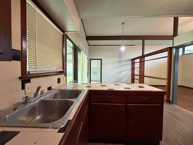 8806 Glenloch Drive, Houston, TX 77061