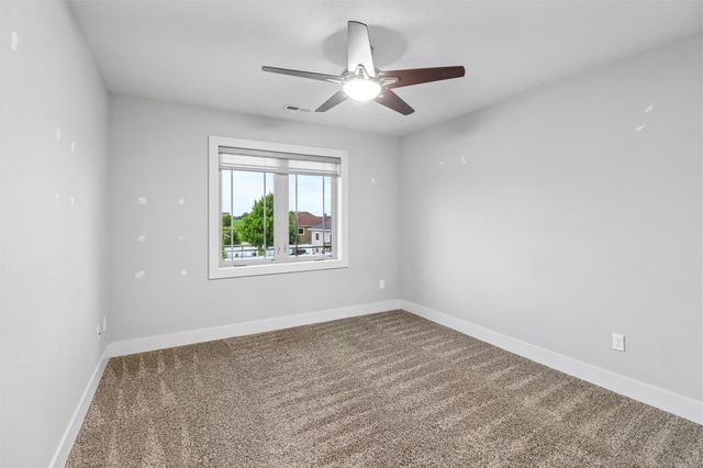 12370 NW 111th Avenue, Granger, IA 50109