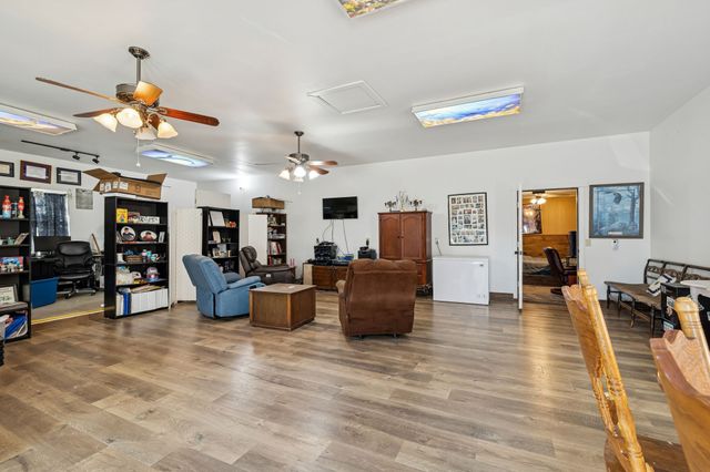 330 Deerfield Rd, Sparta, TN 38583