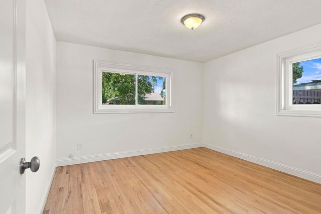 1113 Volz Dr, Sacramento, CA 95822