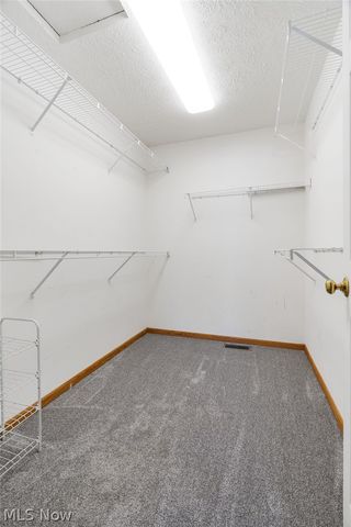 7606 Oakdale Street NW, Massillon, OH 44646