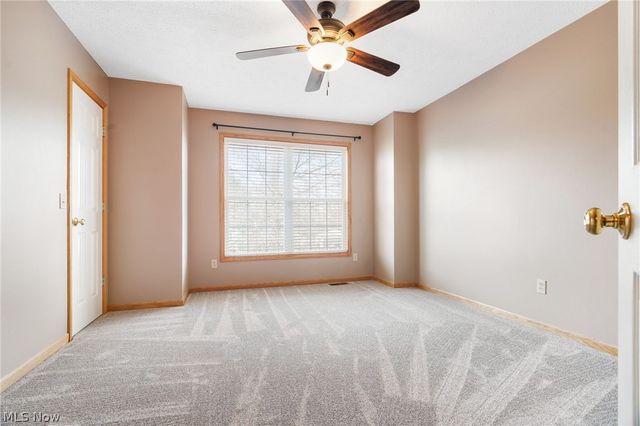 7606 Oakdale Street NW, Massillon, OH 44646