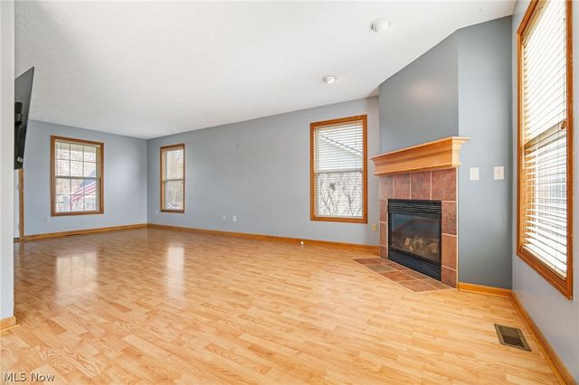 7606 Oakdale Street NW, Massillon, OH 44646