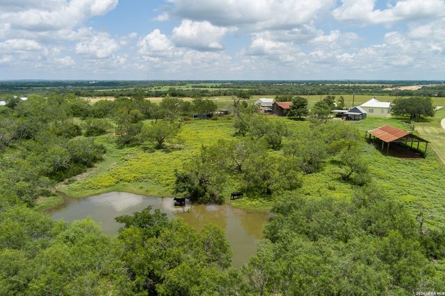 4515 STAPPER RD, St Hedwig, TX 78152