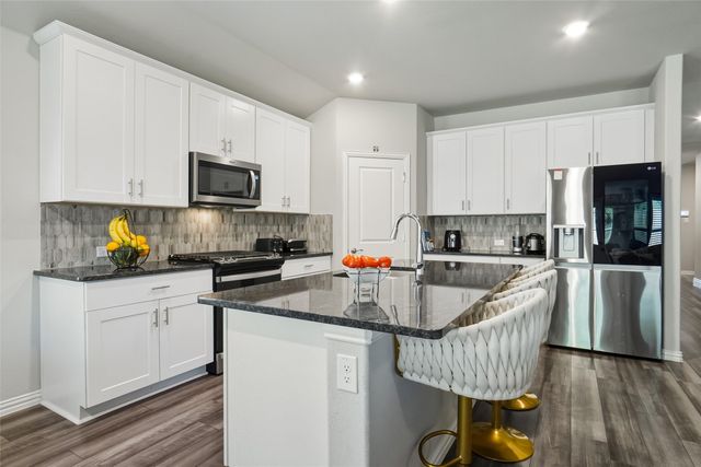 3608 Kingsgarden Road, Denton, TX 76207