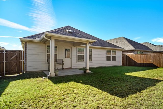 3608 Kingsgarden Road, Denton, TX 76207