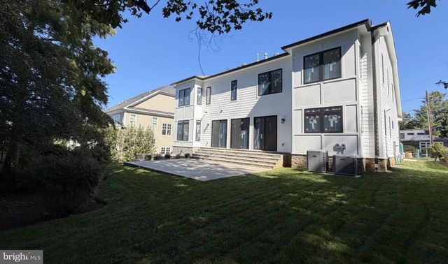 7604 HEMLOCK ST, Bethesda, MD 20817