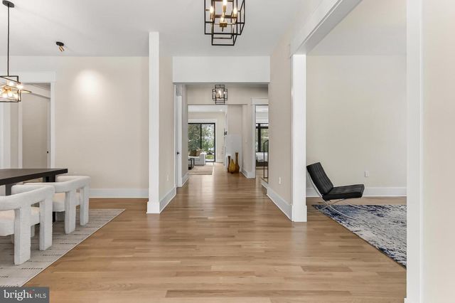 7604 HEMLOCK ST, Bethesda, MD 20817