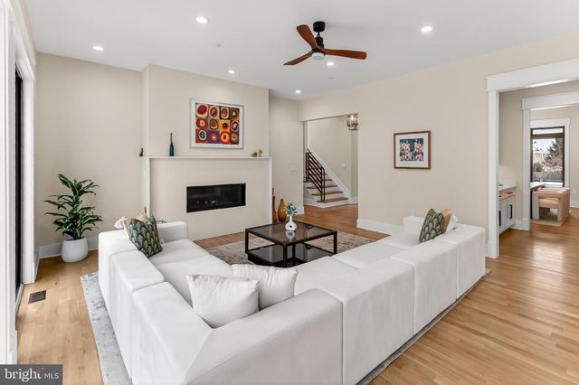 7604 HEMLOCK ST, Bethesda, MD 20817