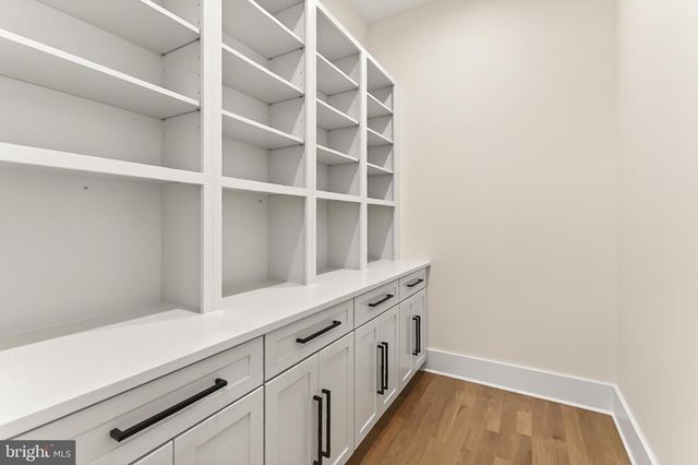 7604 HEMLOCK ST, Bethesda, MD 20817