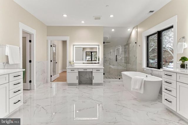 7604 HEMLOCK ST, Bethesda, MD 20817