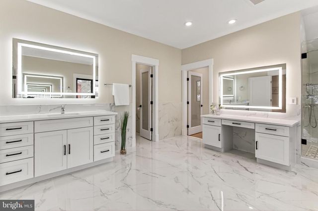 7604 HEMLOCK ST, Bethesda, MD 20817