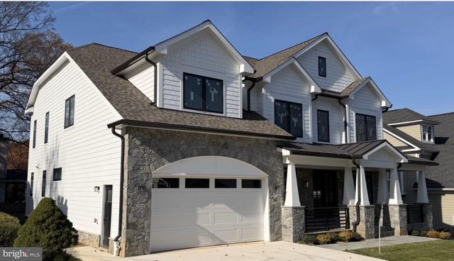 7604 HEMLOCK ST, Bethesda, MD 20817