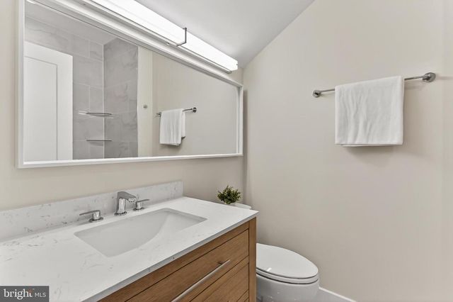 7604 HEMLOCK ST, Bethesda, MD 20817